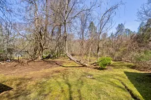 234 Mapleshade Ave, East Longmeadow, MA 01028 - Photo 20