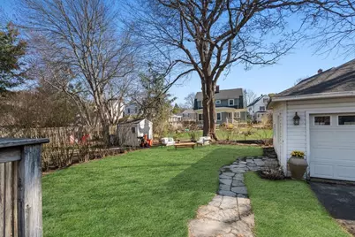 11 Lowell Street, Beverly, MA 01915 - Photo 22