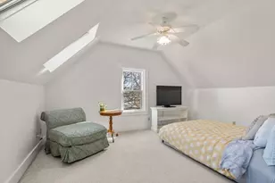 11 Lowell St, Beverly, MA 01915 - Photo 20