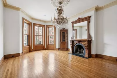 381 Beacon Street, Boston, MA 02116 - Photo 6