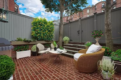 381 Beacon Street, Boston, MA 02116 - Photo 20