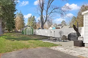 197 Woodlawn St, Clinton, MA 01510 - Photo 20