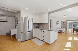 51 Spring St, Lunenburg, MA 01462 - Photo 8