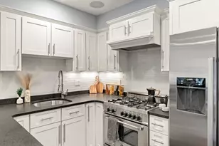 12 Mohawk St, Boston, MA 02127 - Photo 6