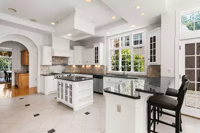 8 Stratford Way, Lincoln, MA 01773 - Photo 8