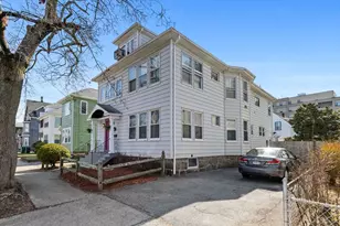 18 Brookline St, Lynn, MA 01902 - Photo 2