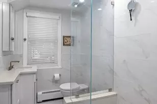 139 W Sixth St, Boston, MA 02127 - Photo 22