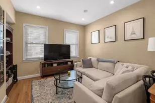 139 W Sixth St, Boston, MA 02127 - Photo 6