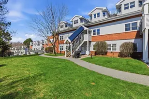 26 School St, Hull, MA 02045 - Photo 34