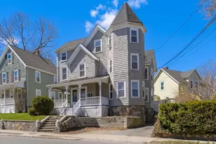293 Albion St, Wakefield, MA 01880 - Photo 2