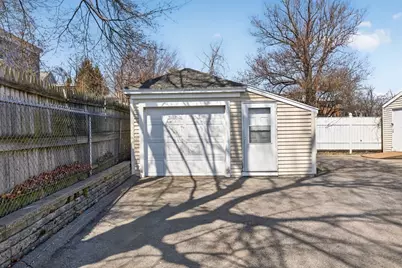 93 Allston St, Lawrence, MA 01841 - Photo 20