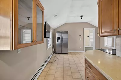 93 Allston St, Lawrence, MA 01841 - Photo 10