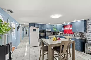 21 Spring St, Webster, MA 01570 - Photo 8