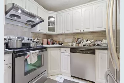 164 Galen St #15, Watertown, MA 02472 - Photo 8