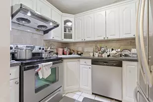 164 Galen St, Watertown, MA 02472 - Photo 8