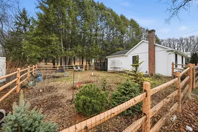 54 Huntington Rd, Hadley, MA 01035 - Photo 28