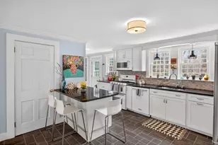 32 Crescent St, Plympton, MA 02367 - Photo 12