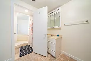 25 Oceanside Dr, Hull, MA 02045 - Photo 26