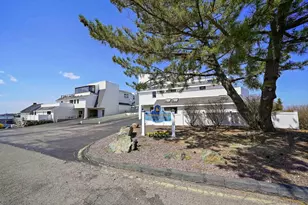 25 Oceanside Dr, Hull, MA 02045 - Photo 38