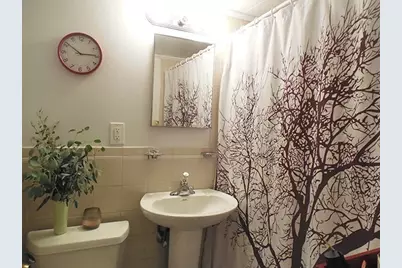 10 Smith Ave #1R, Somerville, MA 02143 - Photo 6