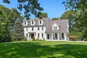 5 Dole Pl, West Newbury, MA 01985 - Photo 1