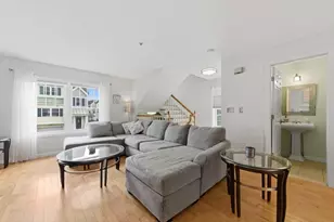 35 Collins St, Danvers, MA 01923 - Photo 2