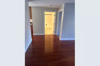 1600 Skyline Dr #2, Lowell, MA 01854 - Photo 4