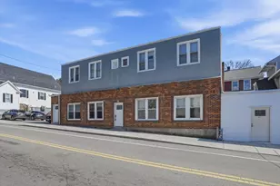 632 Fall River Ave, Seekonk, MA 02771 - Photo 1