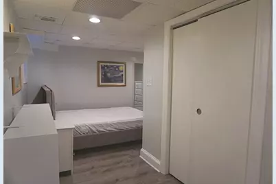 25 Lambert St #B, Somerville, MA 02141 - Photo 6