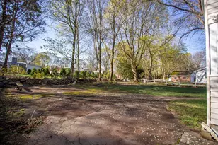 36 Eustis Ave, Wakefield, MA 01880 - Photo 16