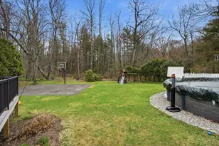 30 Parkview Dr, South Hadley, MA 01075 - Photo 36