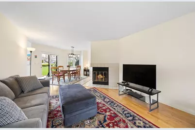 8 Baldwin Ln #8, Amherst, MA 01002 - Photo 14