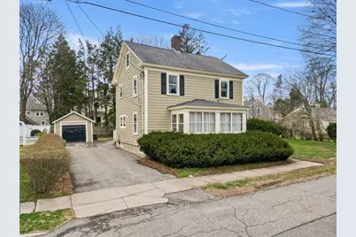 16 Dawes St, Newburyport, MA 01950 - Photo 2