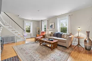 16 Dawes St, Newburyport, MA 01950 - Photo 14