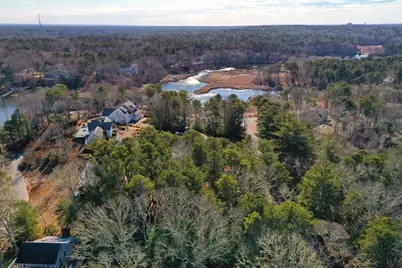 150 Merchant Ave, Yarmouth, MA 02675 - Photo 8