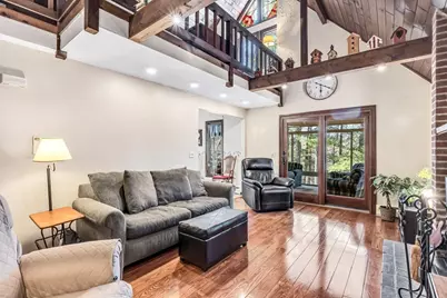 105 Shoreline Dr, Ware, MA 01082 - Photo 6