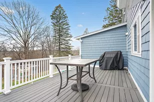 29 Elliott St, Danvers, MA 01923 - Photo 6