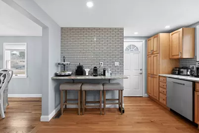 29 Elliott St, Danvers, MA 01923 - Photo 16