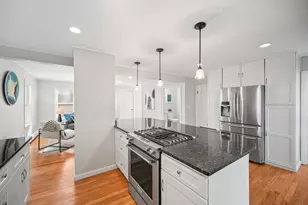 2 Dartmouth Ct, Maynard, MA 01754 - Photo 8
