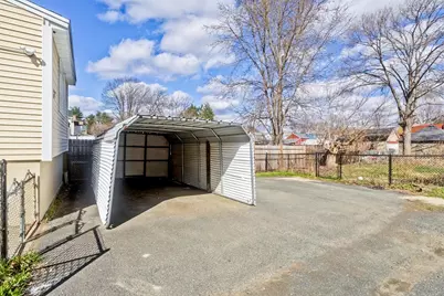 13 Hampden Street, Westfield, MA 01085 - Photo 16