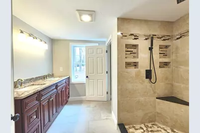 226 W Main St, Westborough, MA 01581 - Photo 26