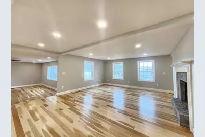 226 W Main St, Westborough, MA 01581 - Photo 10