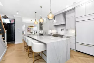 102 St Botolph St, Boston, MA 02115 - Photo 6
