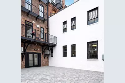 102 Saint Botolph St, Boston, MA 02115 - Photo 14