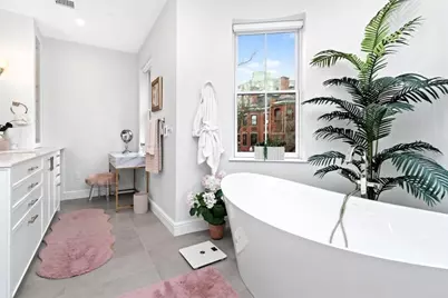 102 Saint Botolph St, Boston, MA 02115 - Photo 20