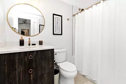 102 Saint Botolph St, Boston, MA 02115 - Photo 26