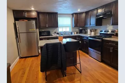 22 Tracey St, Peabody, MA 01960 - Photo 8