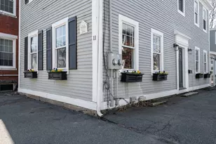 11 Williams St, Salem, MA 01970 - Photo 2
