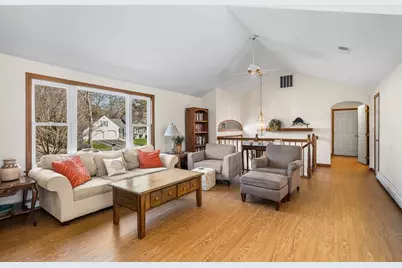 15 Pine Valley Rd, Barnstable, MA 02601 - Photo 4