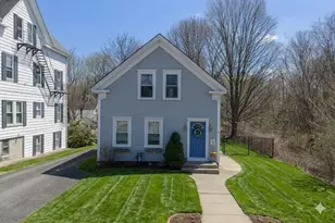 130 Cottage St, Franklin, MA 02038 - Photo 1